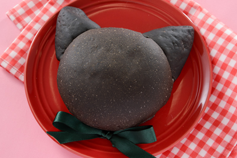 ローソン「ネコみたいなパン」