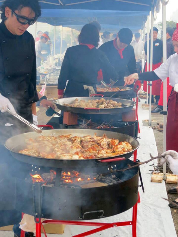 スペインフードフェス「パエリア・タパス祭り」