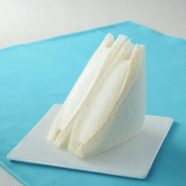生クリーム専門店Milk監修　2種のチーズケーキ×ホイップクリームサンド