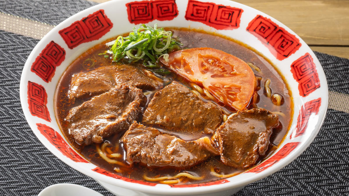 番茄牛肉麺(ファンチェニューローメン)