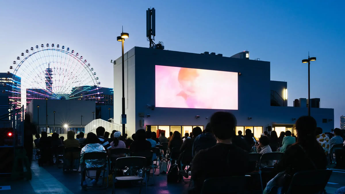 横浜ワールドポーターズ