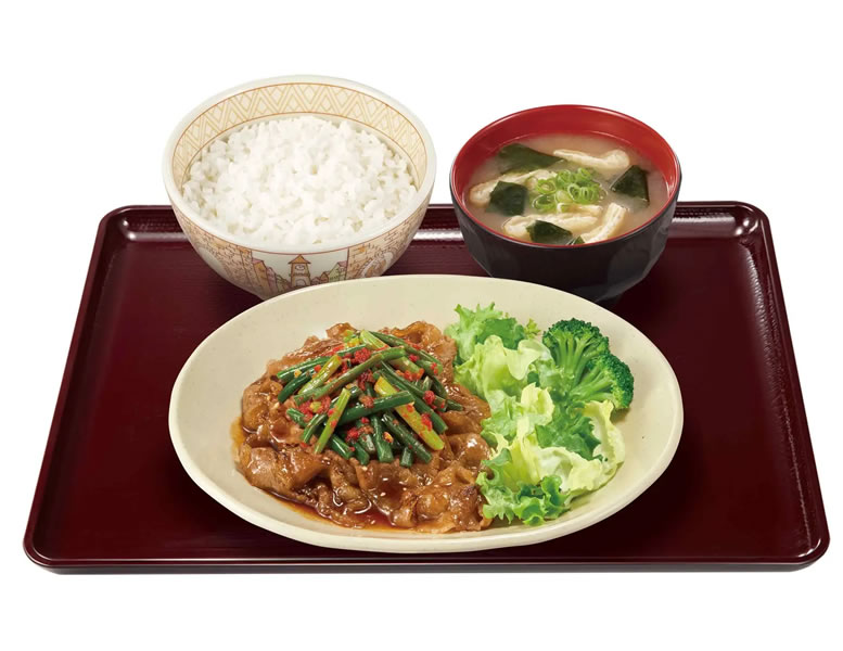 ニンニクの芽牛カルビ焼肉定食