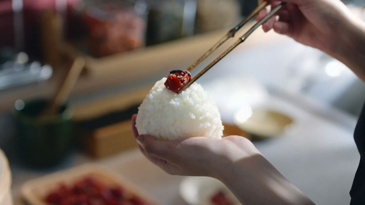 おにぎり食堂 綾鷹屋 東京 大手町店