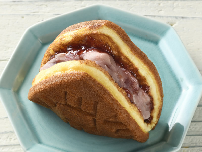 〈豊島屋〉わっふるいちご