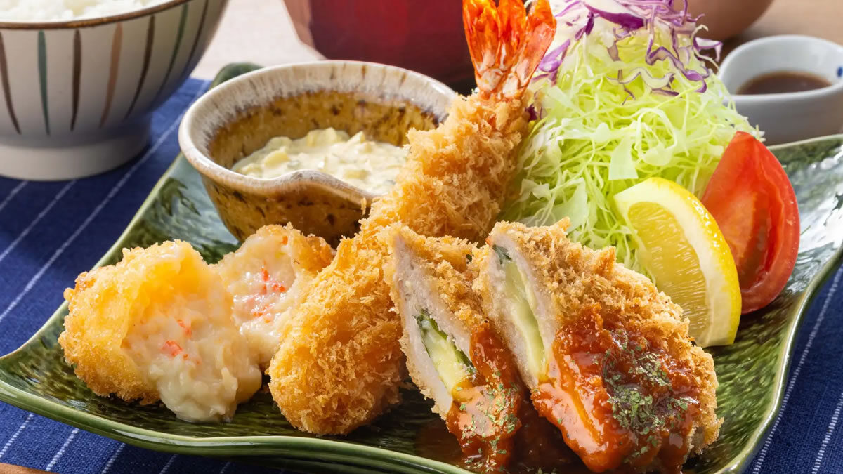 大戸屋「福アゲ三昧定食」