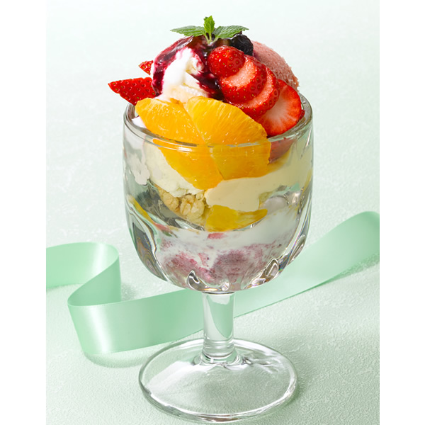 苺と不知火のヨーグルトジャーマニー