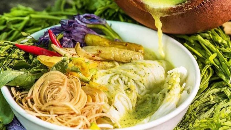 カンボジア料理(ヌンバンチョック)