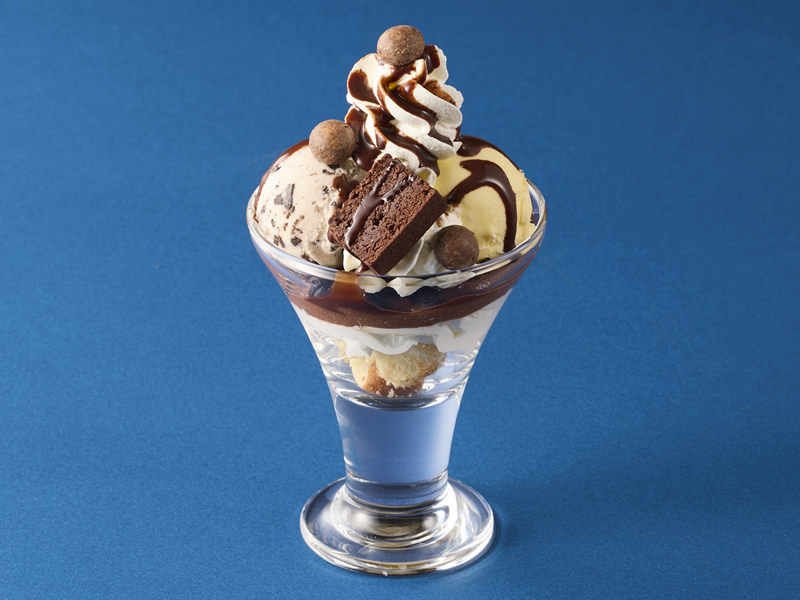 ミニ！クッキー＆クリームパフェ