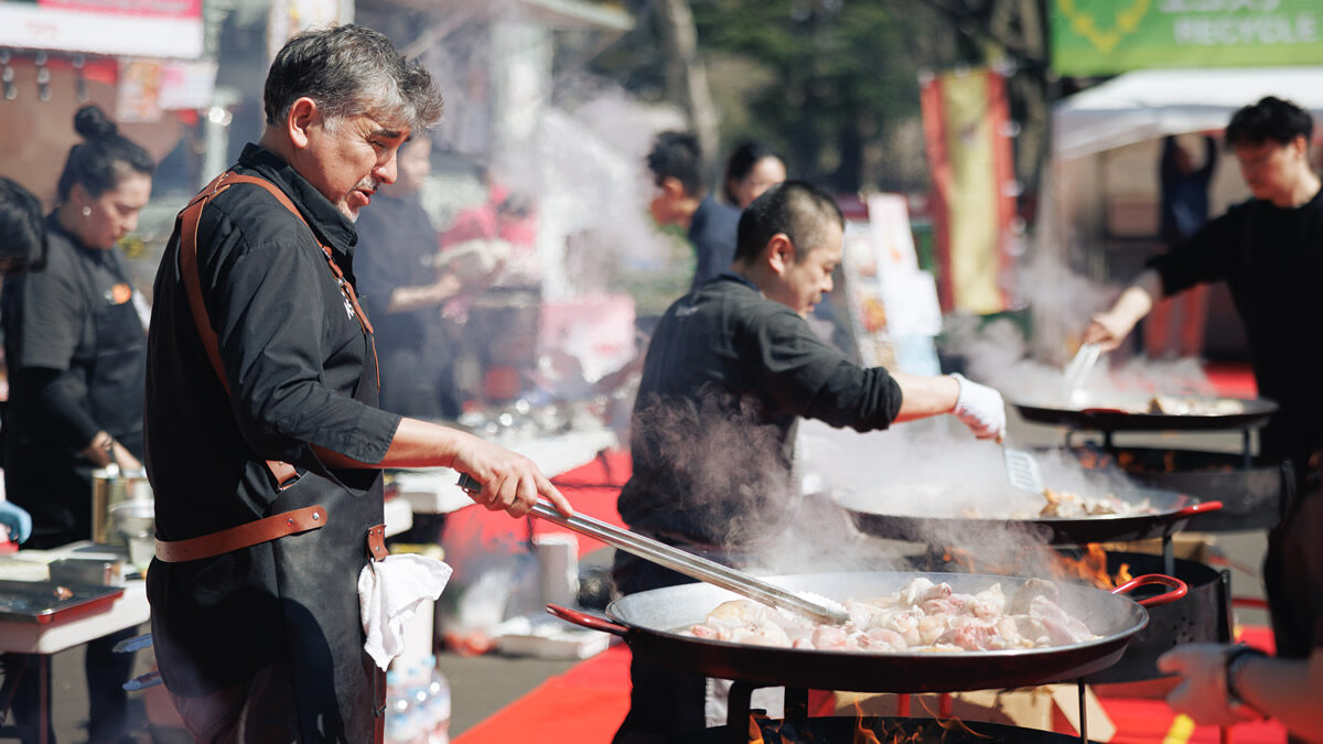 スペインフードフェス「パエリア・タパス祭り」